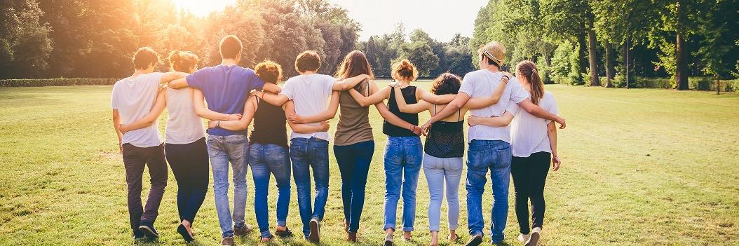 Group-Of-Friends-Walking-Together_small